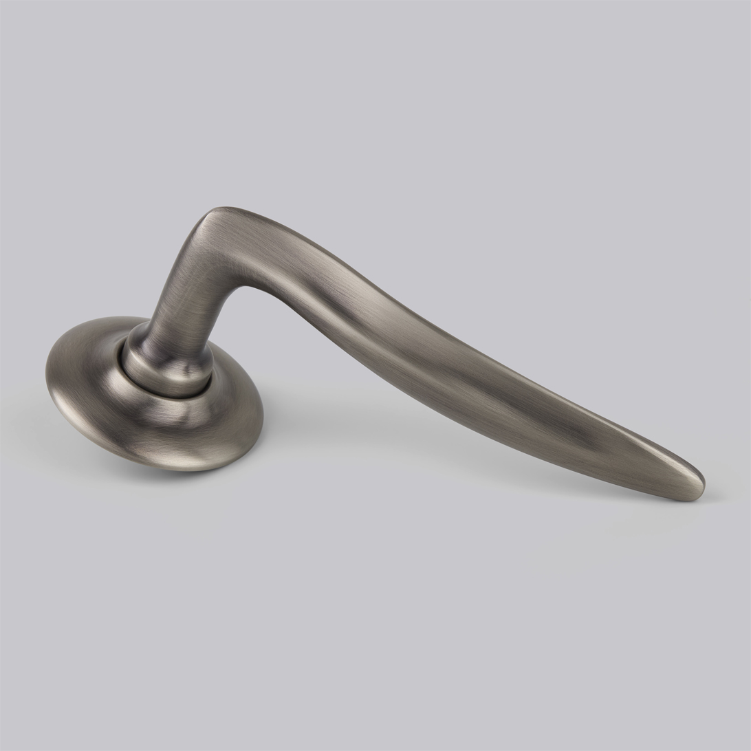 Stream Lever on Arc Covered Rose